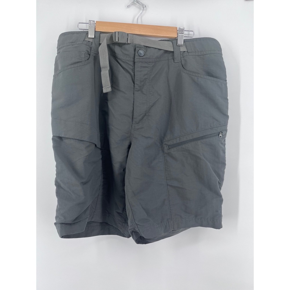 The North Face Mens Paramount Hiking Shorts Grey XL Cargo Belted Outdoors